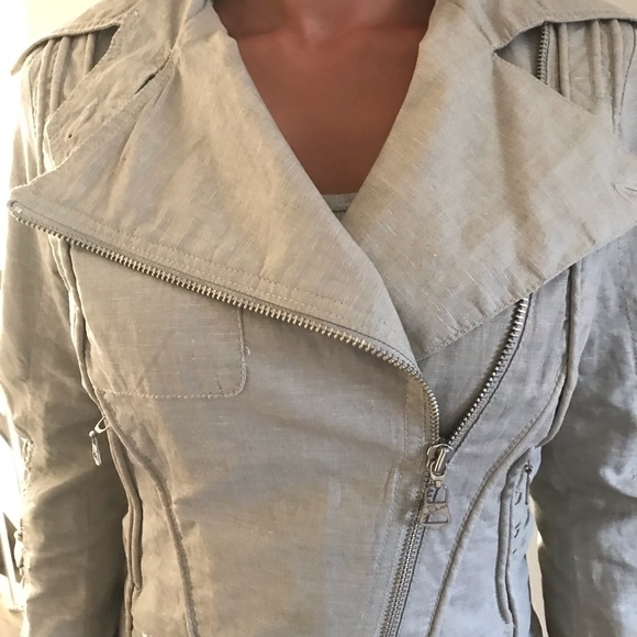 ❌Sold❌🍂 Parasuco Women’s Gray Jacket 🍂 - Picture 5 of 7